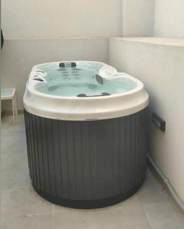 Jacuzzi Maisonette In Sfakia Center 'New 2023' Khóra Sfakíon Exterior foto